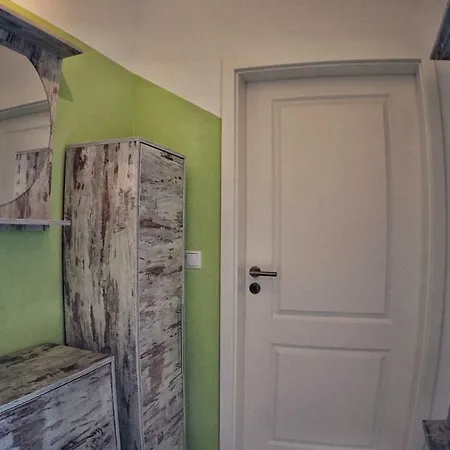 Ferienwohnung Juliane Апартаменты *
